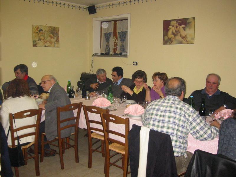 la voce degli alpini Vasco con Peppino e mogli